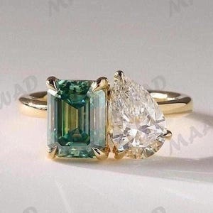Toi et Moi Ring, 14k Solid Gold Engagement Ring, Emerald & Pear Cut Birthstone Ring, Two Stone Ring, Double Stone Ring, Anniversary Gift