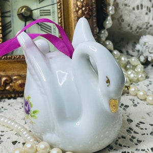 Swan Pomander Ball, Porcelain & Purple Roses, Scent , Potpourri