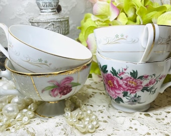 4 Teacups ,Roses Tea Party, Set of 4 Gold Trimmed , footed Tea /Coffee Cups