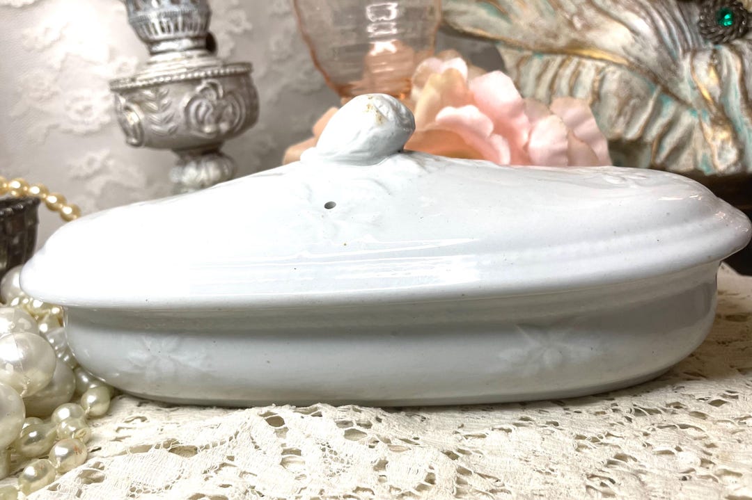 Antique White Ironstone Razor /toothbrush Keeper ~ Victorian White on ...