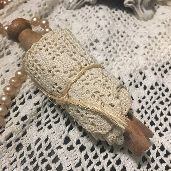 Antique Crochet Trim Vintage Wood Clothespin Bobbin Lace SWEET!