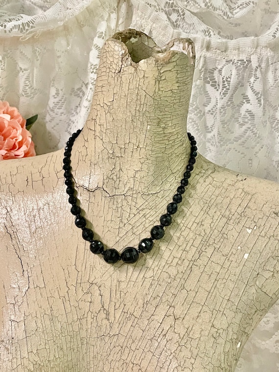 Vintage 18”Black Glass Beaded Necklace, faceted a… - image 2