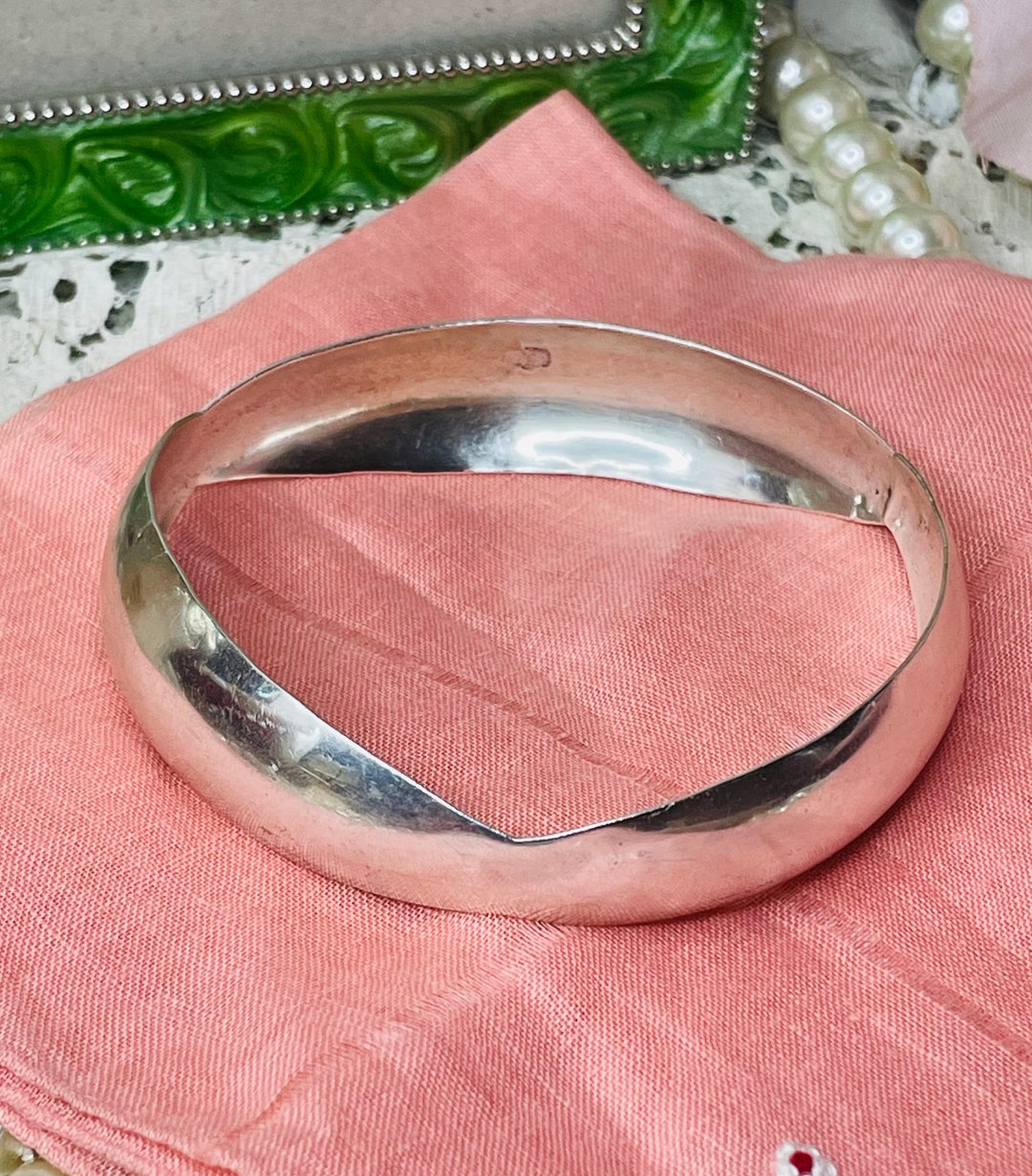 Mexican Jewelry/Silver Bangle