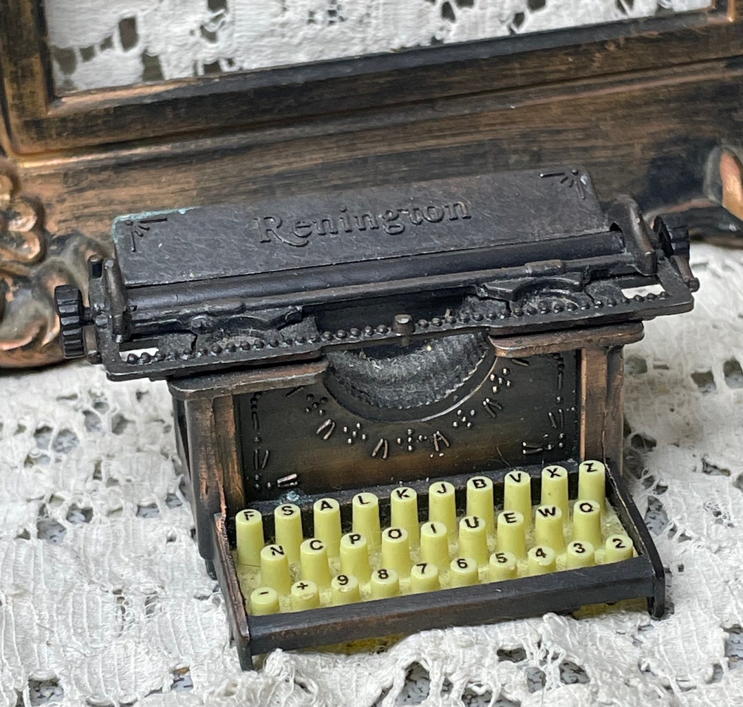 Vintage Typewriter Pencil Sharpener metal Miniature Etsy