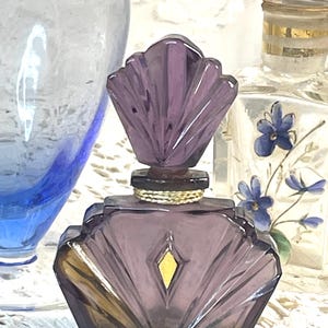 Purple , Vintage Elizabeth Taylor Passion Perfume  Bottle