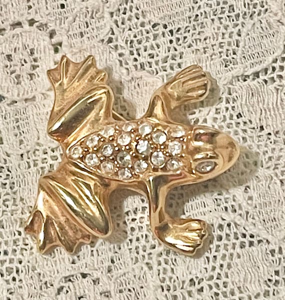 Rhinestone Studded Frog Brooch