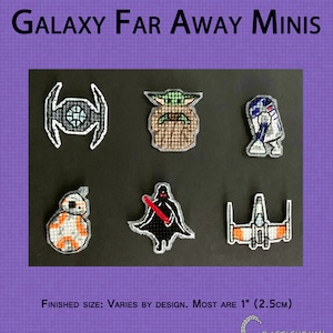 Könnte beinhalten: Sechs verschiedene Star Wars-Charaktere als Kreuzstichmuster. Die Muster umfassen Yoda, Darth Vader, R2-D2, BB-8, einen TIE-Jäger und einen X-Wing. Die fertige Größe jedes Musters beträgt 1 Zoll (2,5 cm).
