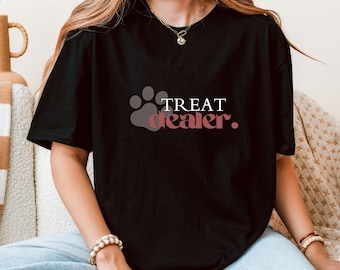 Leckerli Händler TShirt - Hunde Mama T-Shirt - Hunde Shirt - Geschenk für Hundeliebhaber - Hunde Person - Lustiges Hunde Shirt - Lustiges Hunde Liebhaber Shirt - Hunde Mama Geschenk