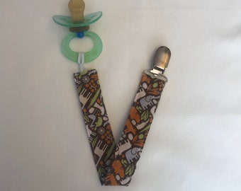 Jungle Animals Pacifier Clip