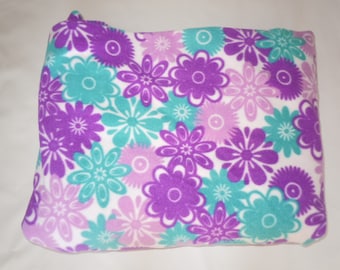 Manta polar con flores moradas y verdes - Extra grande