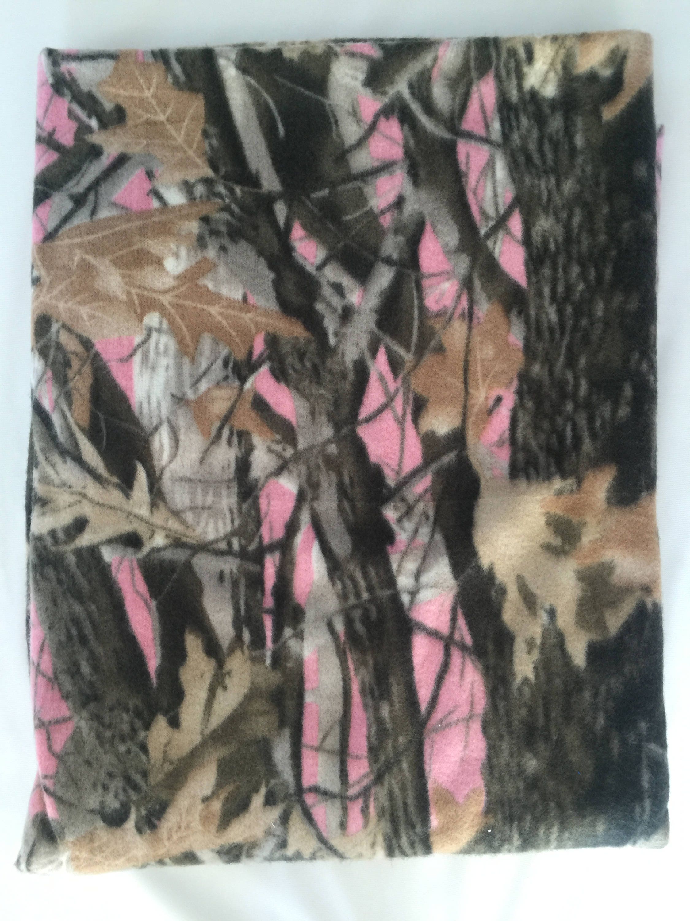 Pink Hunting Fleece Blanket Extra Large