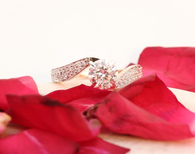 Round Cut Lab Grown Diamond Solitaire Engagement Ring 14k RoseGold Pave Ring, Lab Diamond Ring Round Brilliant,Anniversary Ring for Her