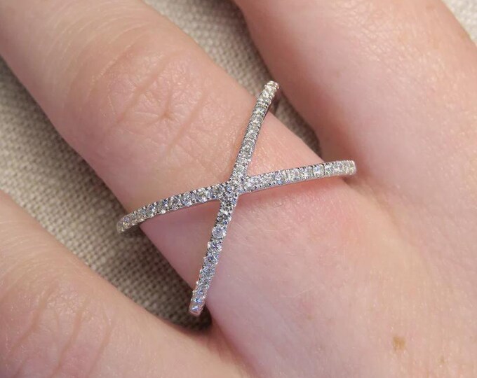 Criss Cross Ring / 14k Gold lab Diamond Criss Cross Ring / Statement Ring / Diamond Ring / Minimalist Lab Diamond Ring for Women