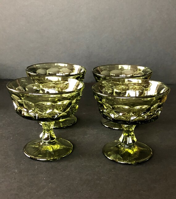 Vintage Set Of 4 Green Glass Dessert Dishes Compote Glasses - Vintage Green Glass Dessert Plates Vintage Set Of 4 Green Glass Dessert Dishes Compote Glasses - Vintage Green Glass Dessert Plates
