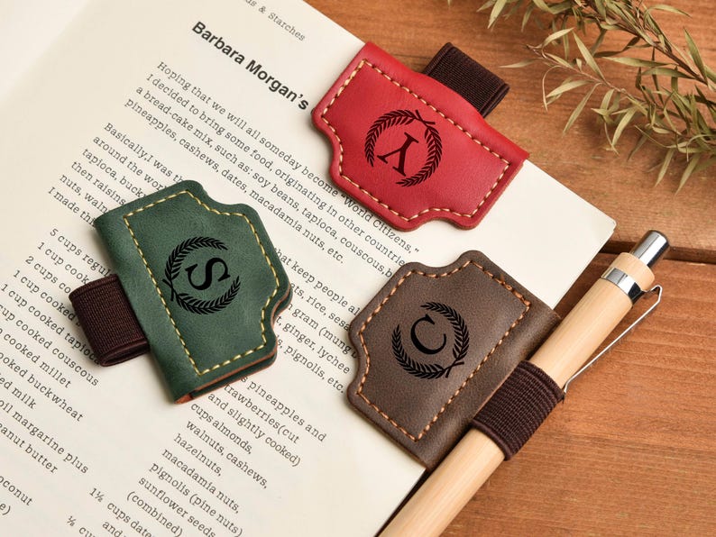 Personalized Leather Bookmark, Custom Monogram Magnetic Bookmark, Engraved Christmas Gift for Book Lovers, Bookmark for Readers image 9