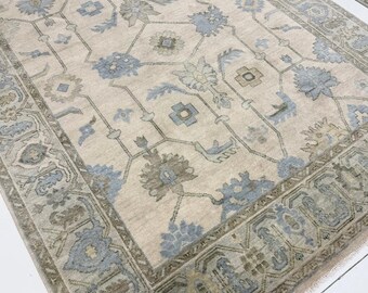 Cream and Light Green Oushak Rug Hand Knotted Wool rug Turkish Carpet Muted Color Floral Design – Vintage Style Area Rug for  8x12, 9x13,...