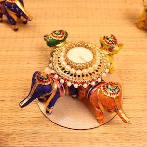 Decorative 8 Elephant Tealight Candle Holder
