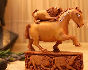 高級彫刻木製馬像、古い芸術作品、動物彫刻、馬好きへのギフト、装飾馬