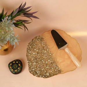 Cake platter decor display
