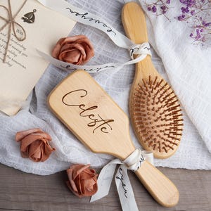 Personalized Bamboo Bridesmaid Comb with Flower: Wedding Party Gift