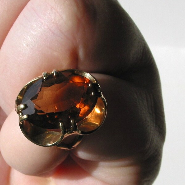 vintage 1980s, amber colored stone ring, size 6. Vintage glam, 18K gold plated, vestiesteam, unique, pinky ring