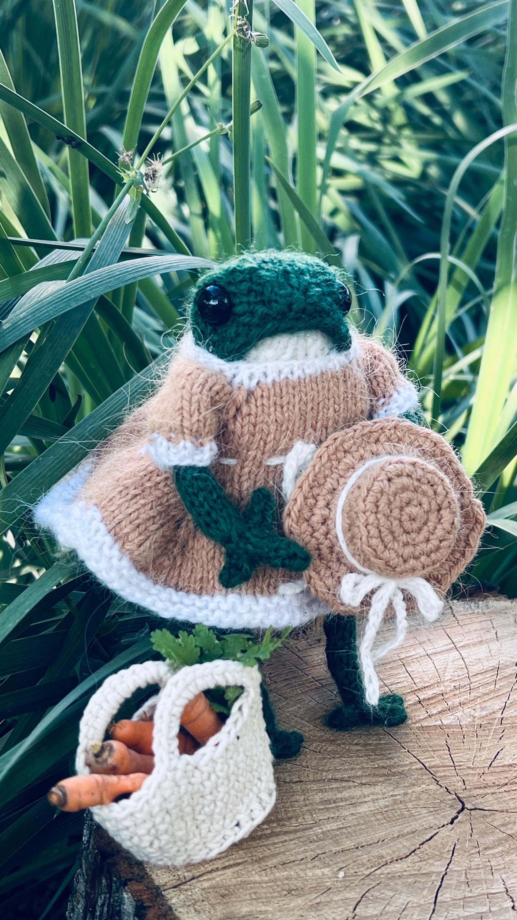 Knitted Green Frog Hat - Etsy