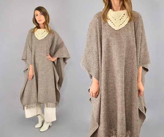 Minimalist Wool Poncho