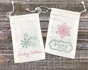 Holiday party favor bags - Set of 10 Christmas gift bags - Happy Holidays snowflakes in red and green - Great gift card holder.