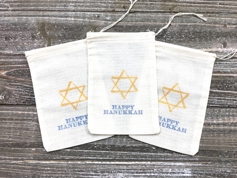 Hanukkah Gift Bags 8 cloth bags for party favors or gifts Rustic shabby chic decoration for Jewish holiday celebration Hand stamped image 6