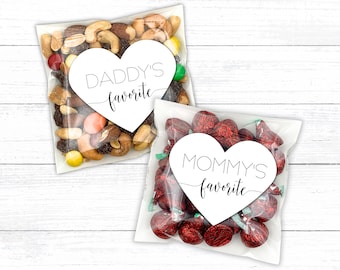 Baby Shower Favors - Mommy and Daddy's Favorites, heart shaped stickers and bags, cute couples shower favor, gift for guests, gift labels