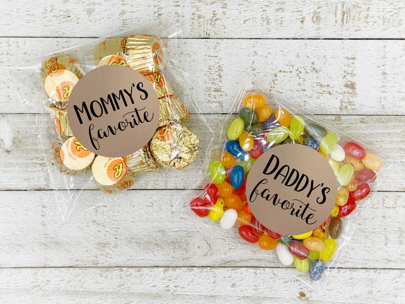 Baby Shower Favors 10 Mommy and 10 Daddy Favorites labels, fun gift for couples shower, add optional clear favor bags, guest gift stickers Kraft Brown