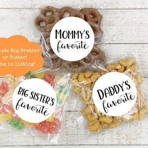 Baby Shower Favors 10 Mommy and 10 Daddy Favorites labels, fun gift for couples shower, add optional clear favor bags, guest gift stickers image 9