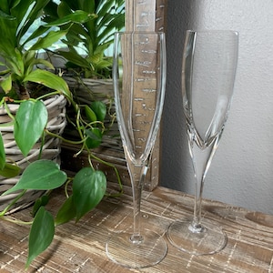 Two (2) Mikasa PANACHE Elegant Crystal Fluted Champagne Goblets With Square Bowls - Vintage Barware