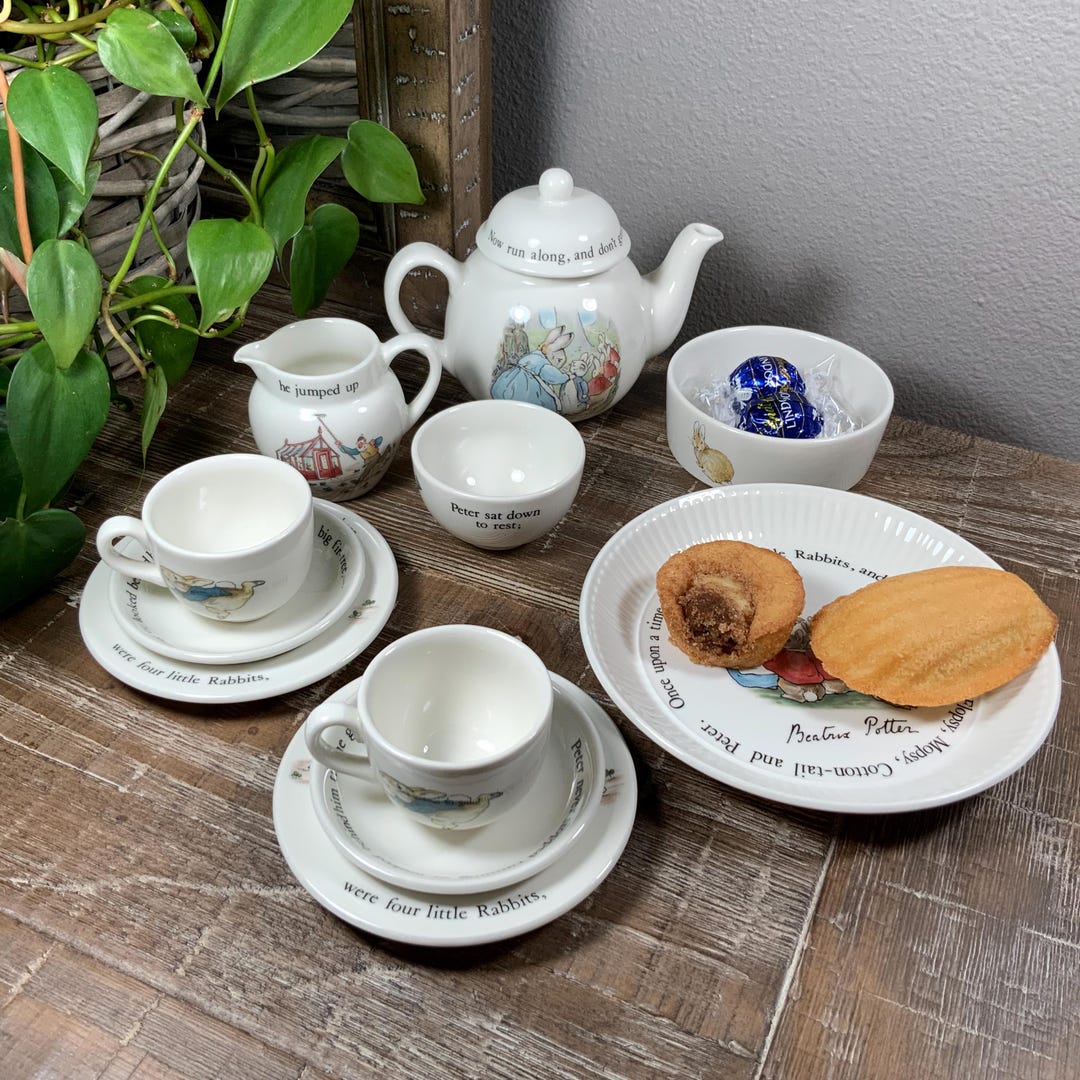 11-piece Wedgwood PETER RABBIT Beatrix Potter Childrens Tea Set ...