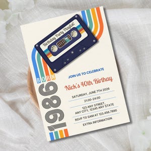 1986年生まれの40歳の誕生日招待状、楽しい80年代テーマの誕生日、編集可能なCanvaテンプレート 画像 3