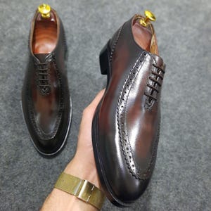 Handcrafted Brown Leather Wingtip Oxford Shoes – Men’s Classic Brogue Dress Shoes, Premium Formal Office Footwear, Wedding Wear