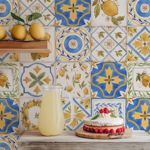 Mediterraan citroentegelbehang – Blauwgeel keramisch patroonmuurschildering voor keuken- of kusthuisdecoratie