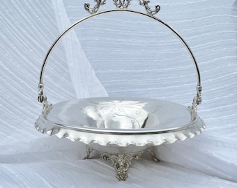 Antique New Amsterdam Silver Co. Quadruple Plate Bridal Basket / Candy Dish, Ornate Handle & Feet