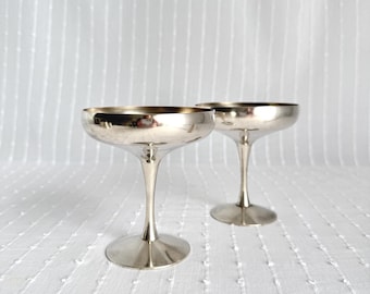 Set di 2 coppe da dessert/coppe da champagne vintage Strachan Australia placcate in argento.