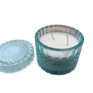 Lavender Soy Wax Candle | Hand-Poured Aromatherapy Candle | Relaxing Floral Scent | Natural Eco-Friendly Home Decor Gift