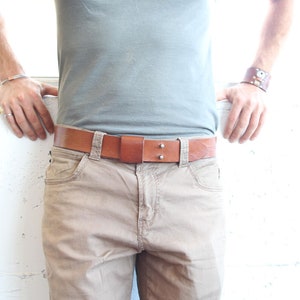 Buckless Handmade Leather Belt for Everyday image 5