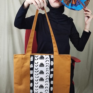 Duafe Tote Bag - Mustard Yellow - African Symbol Tote Bag – Minimalist Everyday Bag – Adinkra Inspired Bag - African Print Bag - African Bag