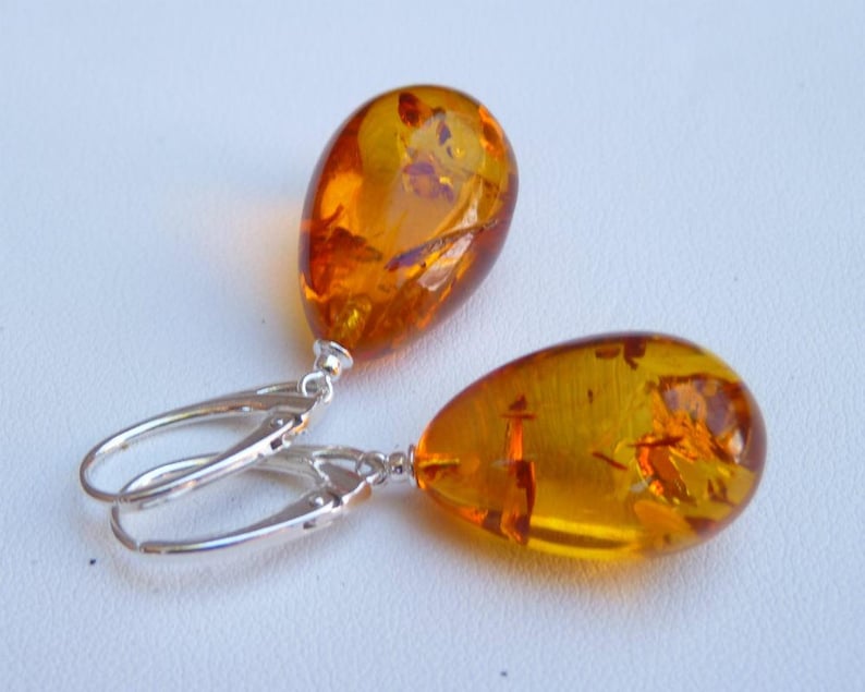 Baltic Amber Earrings Honey Drop Natural Sparkling Natural 1.61 5.6 gram 925 Silver