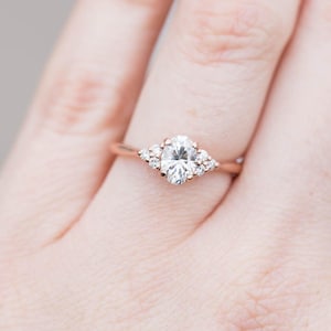 Vintage Oval Moissanite Engagement Ring, Unique Rose Gold Moissanite Wedding Ring, Cluster Dainty Promise Ring for Women, Valentine Gifts
