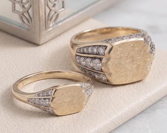 Conjunto de anillos de sello de oro cepillado, anillos a juego para él y para ella, anillo de sello con detalle de moissanita, conjunto de anillos de pareja personalizados de oro, regalo de San Valentín