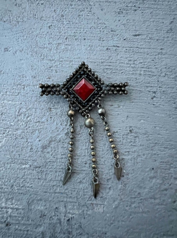 Vintage antique pin brooch Gem