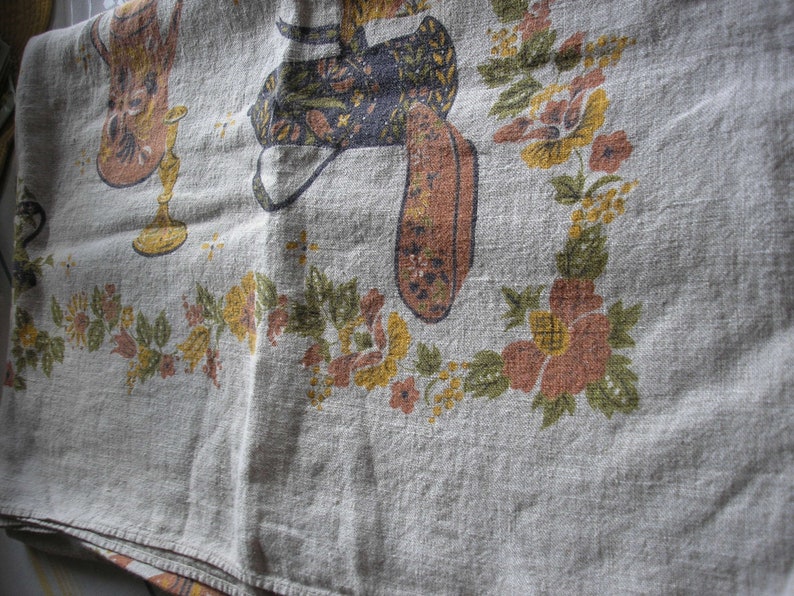 Vintage Tableclothe Linen Biege Norwegian Rosemale Pattern Tablecothe 48x 66