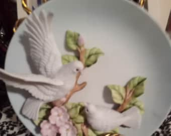 Collectors Plate  bird pattern