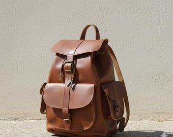 Distressed Leather Backpack: Extra Large Full Grain  display picture 3