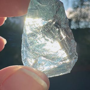 Golden Green Monatomic Andara – 3cm Rare Healing Crystal – High Vibration Energy Stone for Lightworkers